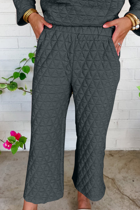 Solid Quilted Pullover and Pants Outfit